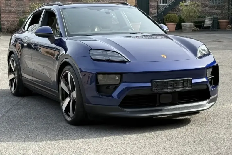 Porsche Macan din 2025 cu 9.300 km - oferta POR199744 - foto 18