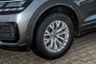 Volkswagen Touareg din 2022 cu 86.502 km - oferta VOL199746 - foto 8