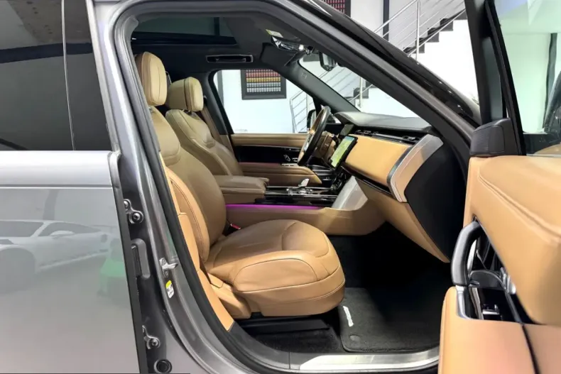 Land Rover Range Rover din 2023 cu 89.000 km - oferta LAN199751 - foto 12