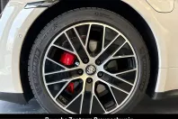 Porsche Taycan din 2023 cu 63.722 km - oferta POR199761 - foto 6