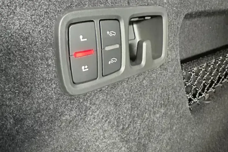 Audi SQ8 din 2025 cu 1.020 km - oferta AUD199764 - foto 27