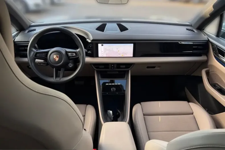 Porsche Macan din 2024 cu 24.644 km - oferta POR199766 - foto 2