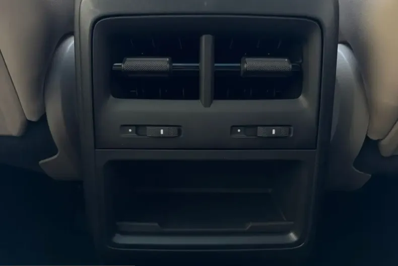 Porsche Macan din 2024 cu 24.644 km - oferta POR199766 - foto 18