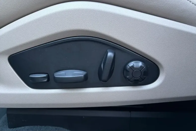 Porsche Macan din 2024 cu 24.644 km - oferta POR199766 - foto 30