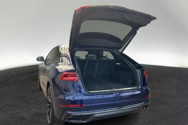 Audi Q8 din 2022 cu 61.488 km - oferta AUD199767 - foto 14