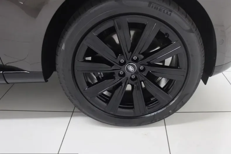 Land Rover Range Rover din 2024 cu 4.800 km - oferta LAN199768 - foto 7