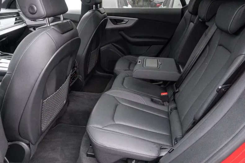 Audi Q8 din 2025 cu 22.152 km - oferta AUD199769 - foto 12