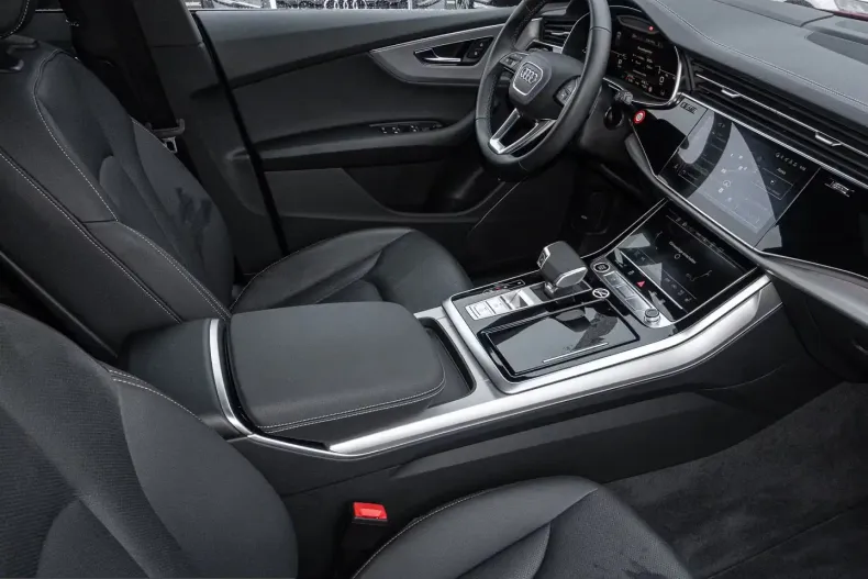 Audi Q8 din 2025 cu 22.152 km - oferta AUD199769 - foto 13