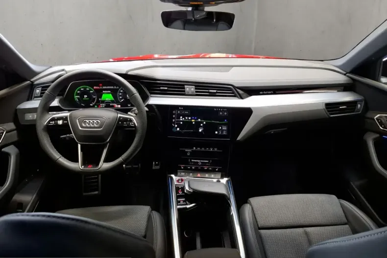 Audi SQ8 din 2024 cu 9.111 km - oferta AUD199770 - foto 15