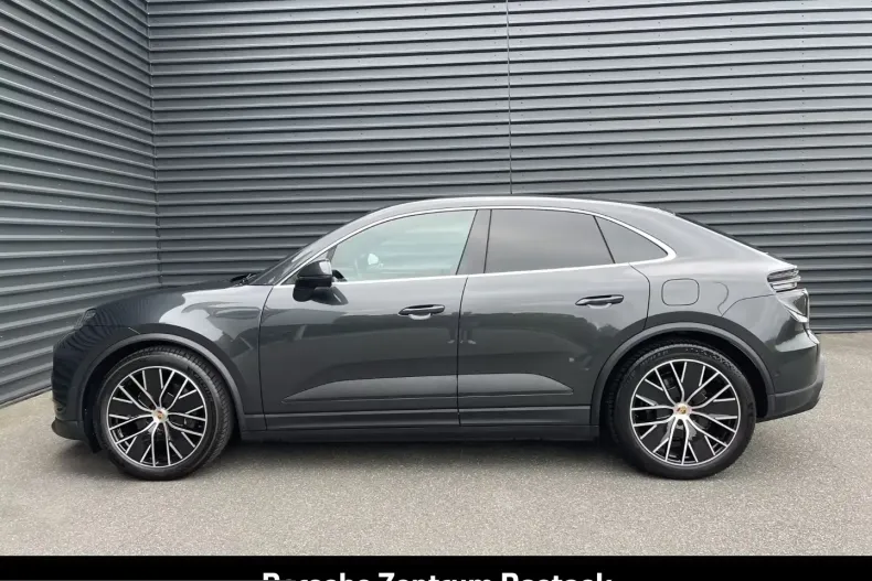 Porsche Macan din 2025 cu 6.152 km - oferta POR199782 - foto 5
