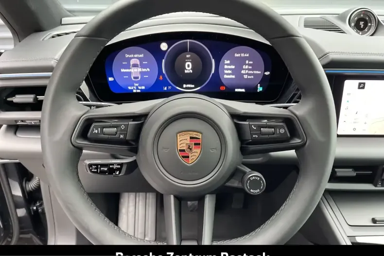 Porsche Macan din 2025 cu 6.152 km - oferta POR199782 - foto 8