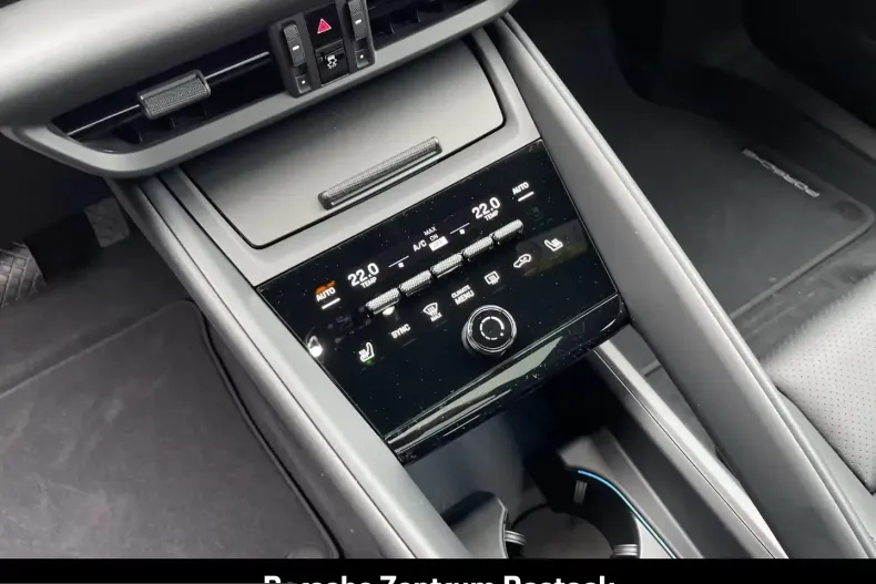 Porsche Macan din 2025 cu 6.152 km - oferta POR199782 - foto 18