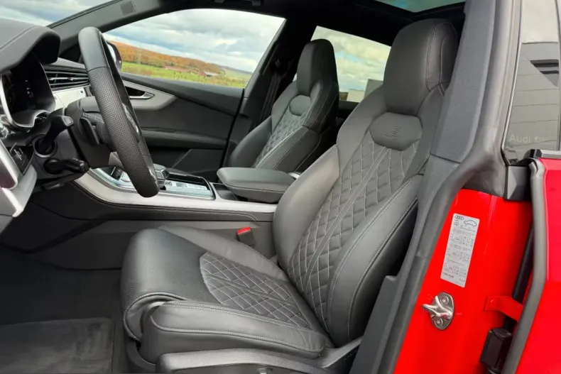 Audi SQ8 din 2025 cu 4.700 km - oferta AUD199787 - foto 32