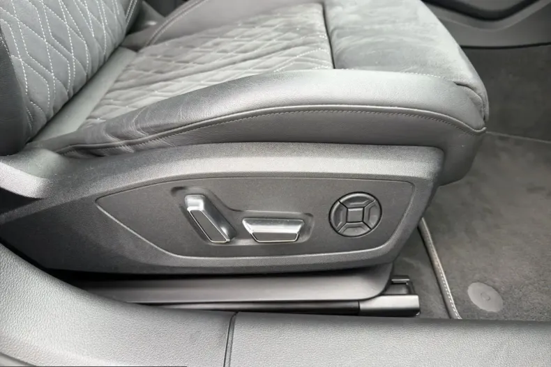 Audi S6 din 2022 cu 58.650 km - oferta AUD199792 - foto 19