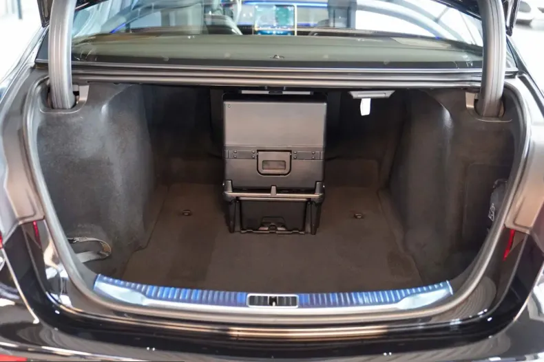 Mercedes-Benz S 500 (Clasa S) din 2025 cu 9.121 km - oferta MER199793 - foto 14