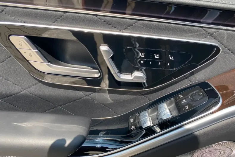 Mercedes-Benz S 350 (Clasa S) din 2025 cu 28.727 km - oferta MER199814 - foto 8