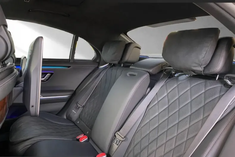 Mercedes-Benz S 450 (Clasa S) din 2023 cu 11.660 km - oferta MER199815 - foto 10