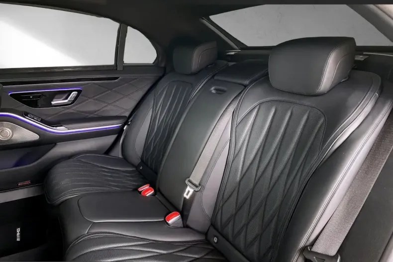 Mercedes-Benz S 63 AMG (Clasa S) din 2023 cu 18.770 km - oferta MER199816 - foto 10