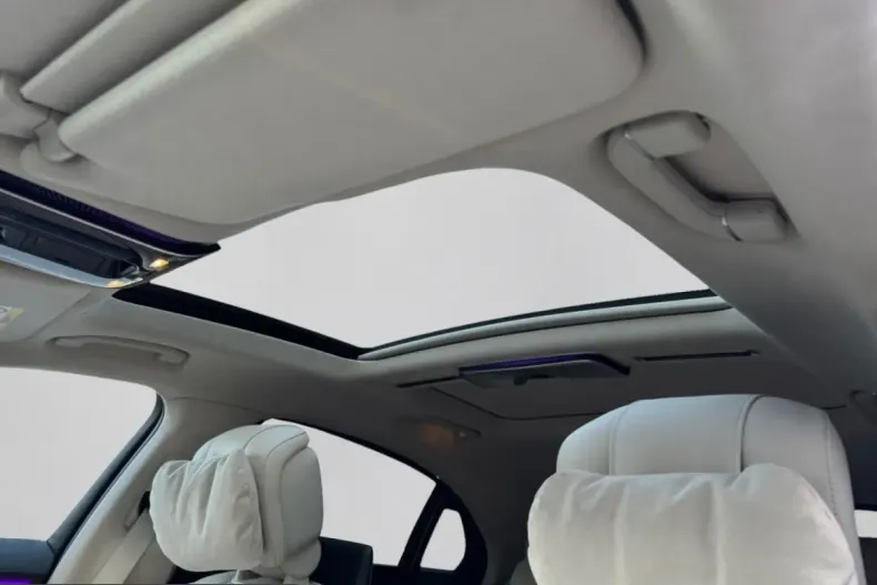 Mercedes-Benz S 580 (Clasa S) din 2023 cu 62.435 km - oferta MER199822 - foto 16