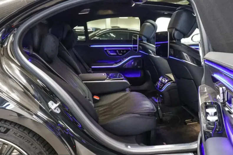 Mercedes-Benz S 63 AMG (Clasa S) din 2025 cu 28.500 km - oferta MER199824 - foto 5