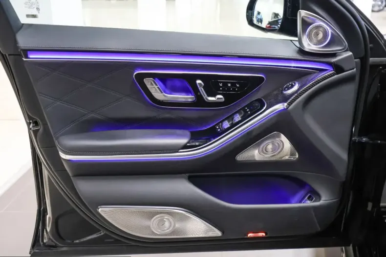 Mercedes-Benz S 63 AMG (Clasa S) din 2025 cu 28.500 km - oferta MER199824 - foto 29