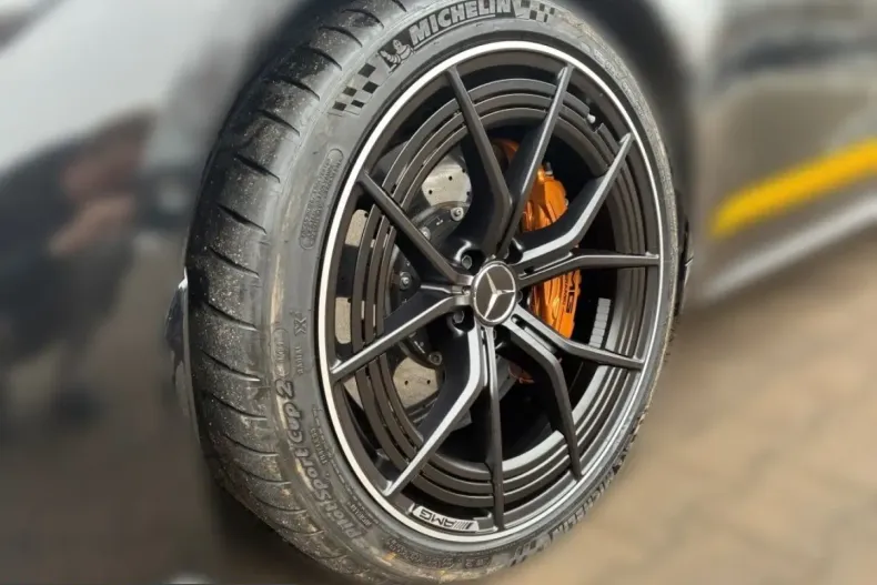 Mercedes-Benz AMG GT (Clasa GT) din 2024 cu 22.366 km - oferta MER199834 - foto 4