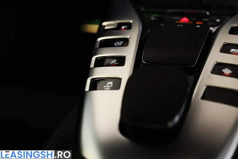 Mercedes-Benz AMG GT (Clasa GT) din 2025 cu 8.997 km - oferta MER199835 - foto 47