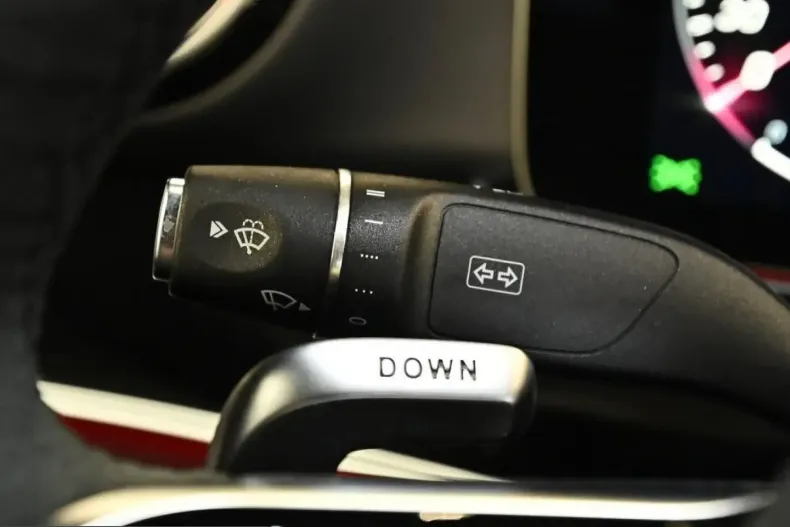 Mercedes-Benz AMG GT (Clasa GT) din 2025 cu 4.989 km - oferta MER199838 - foto 24