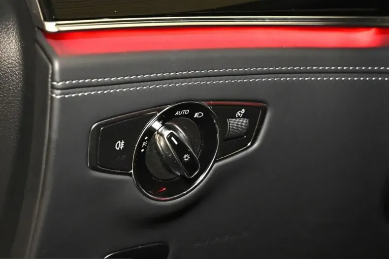 Mercedes-Benz AMG GT (Clasa GT) din 2025 cu 4.989 km - oferta MER199838 - foto 27