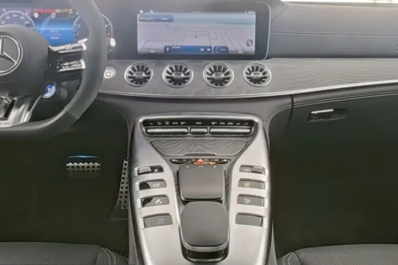 Mercedes-Benz AMG GT (Clasa GT) din 2024 cu 29.990 km - oferta MER199845 - foto 7