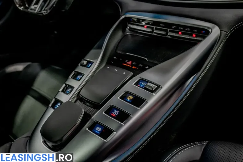 Mercedes-Benz AMG GT (Clasa GT) din 2024 cu 23.500 km - oferta MER199846 - foto 18