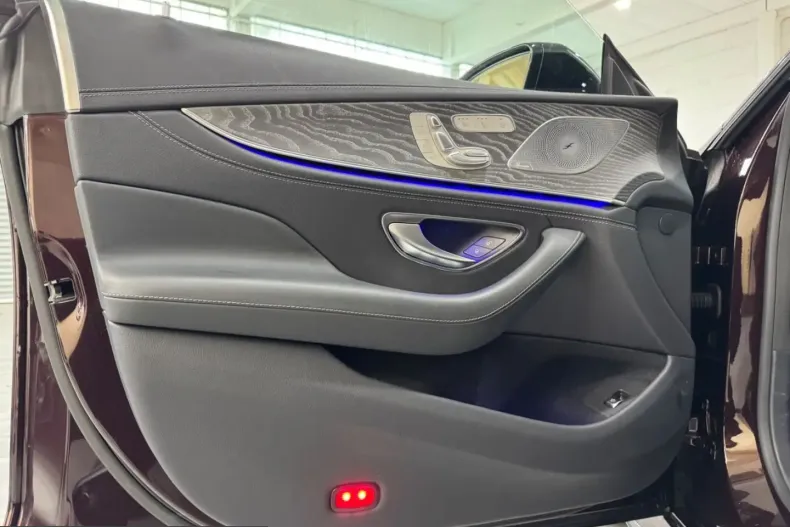 Mercedes-Benz AMG GT (Clasa GT) din 2024 cu 14.400 km - oferta MER199849 - foto 15