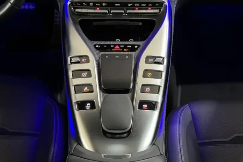 Mercedes-Benz AMG GT (Clasa GT) din 2024 cu 14.400 km - oferta MER199849 - foto 31