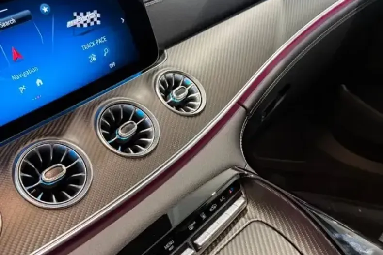 Mercedes-Benz AMG GT (Clasa GT) din 2024 cu 25.000 km - oferta MER199854 - foto 18