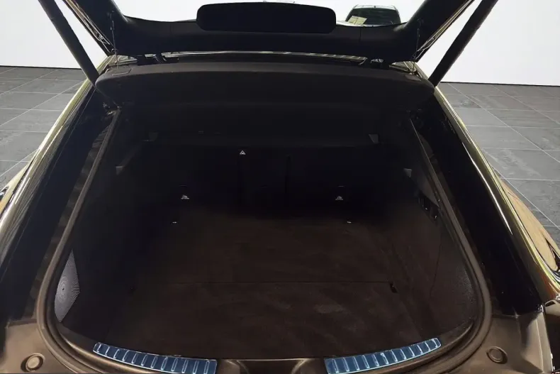 Mercedes-Benz AMG GT (Clasa GT) din 2024 cu 14.000 km - oferta MER199858 - foto 24