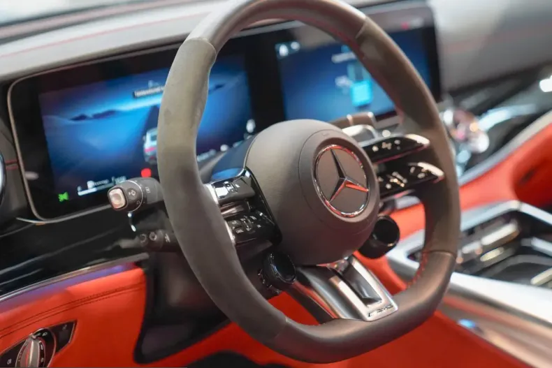 Mercedes-Benz AMG GT (Clasa GT) din 2025 cu 5.637 km - oferta MER199866 - foto 18