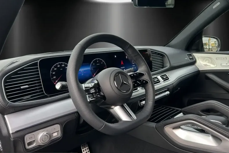 Mercedes-Benz GLE 300 (Clasa GLE) din 2024 cu 44.500 km - oferta MER199876 - foto 7