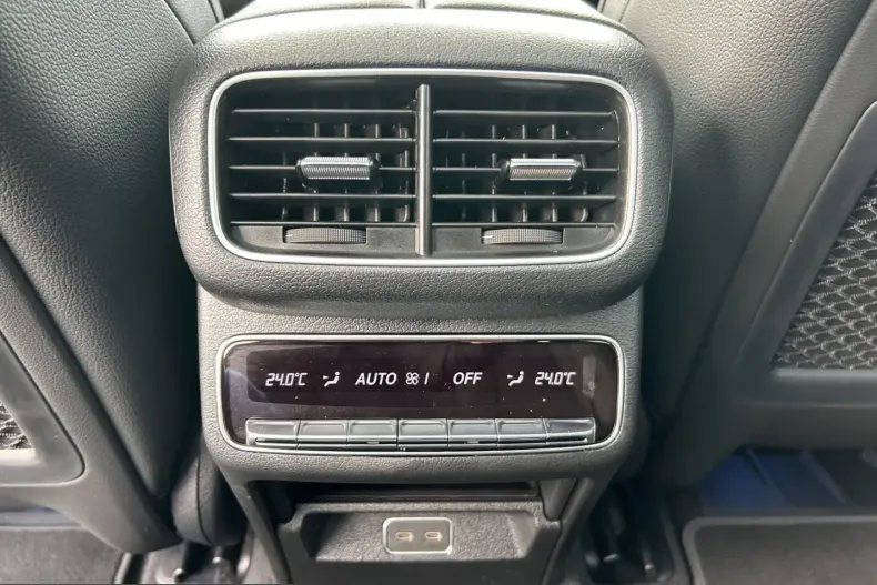 Mercedes-Benz GLE 300 (Clasa GLE) din 2024 cu 44.500 km - oferta MER199876 - foto 19