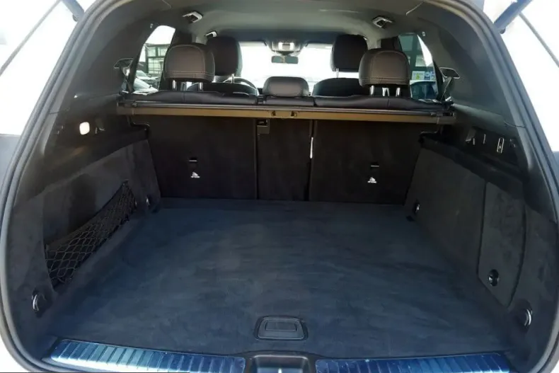 Mercedes-Benz GLE 300 (Clasa GLE) din 2024 cu 32.587 km - oferta MER199877 - foto 10