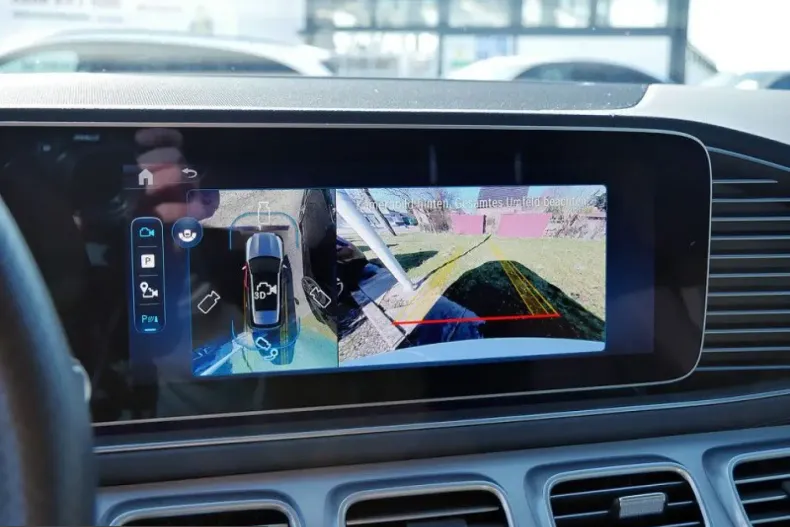 Mercedes-Benz GLE 300 (Clasa GLE) din 2024 cu 32.587 km - oferta MER199877 - foto 16