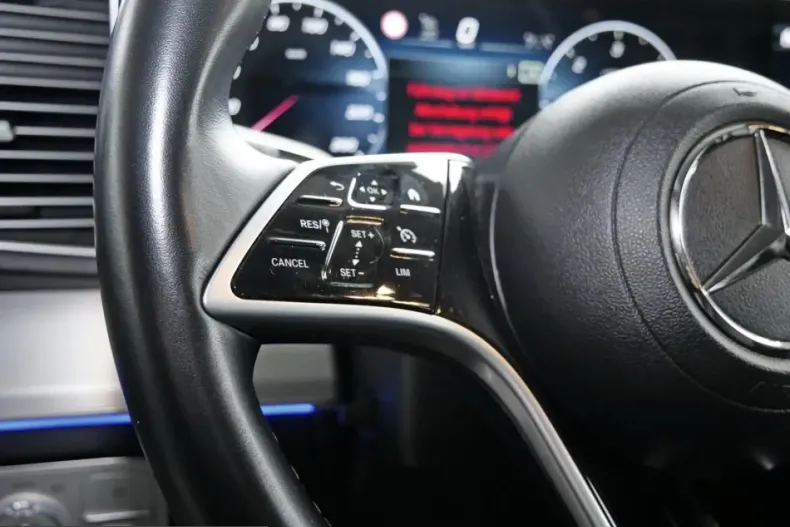 Mercedes-Benz GLE 450 (Clasa GLE) din 2024 cu 29.300 km - oferta MER199879 - foto 9