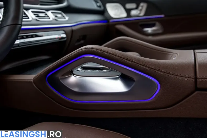 Mercedes-Benz GLE 300 (Clasa GLE) din 2025 cu 3.960 km - oferta MER199880 - foto 17