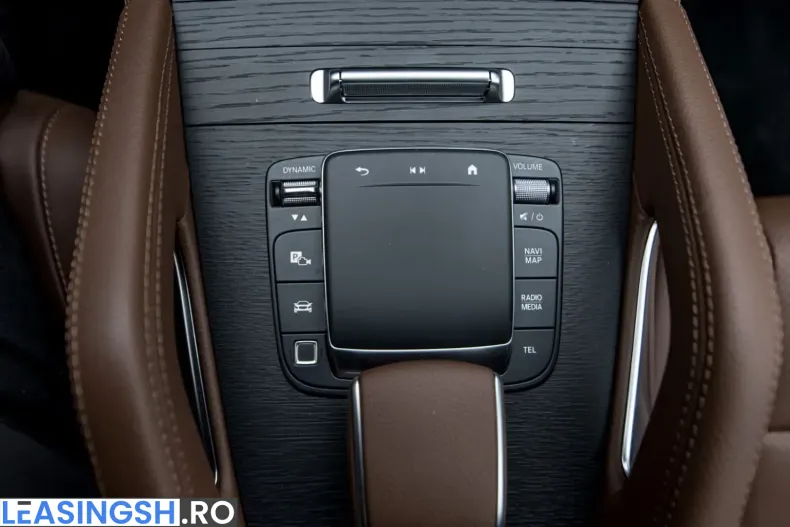 Mercedes-Benz GLE 300 (Clasa GLE) din 2025 cu 3.960 km - oferta MER199880 - foto 19