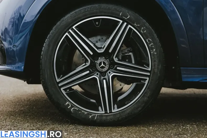 Mercedes-Benz GLE 300 (Clasa GLE) din 2025 cu 3.960 km - oferta MER199880 - foto 25
