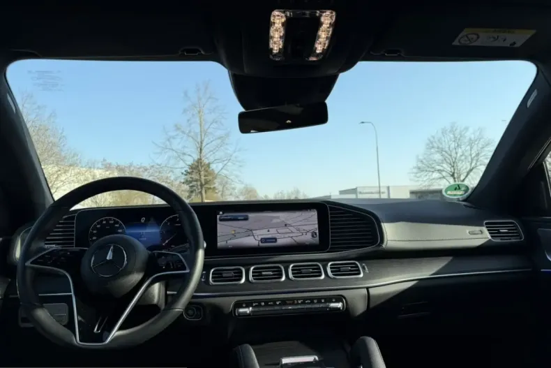 Mercedes-Benz GLE 300 (Clasa GLE) din 2025 cu 10.549 km - oferta MER199881 - foto 17