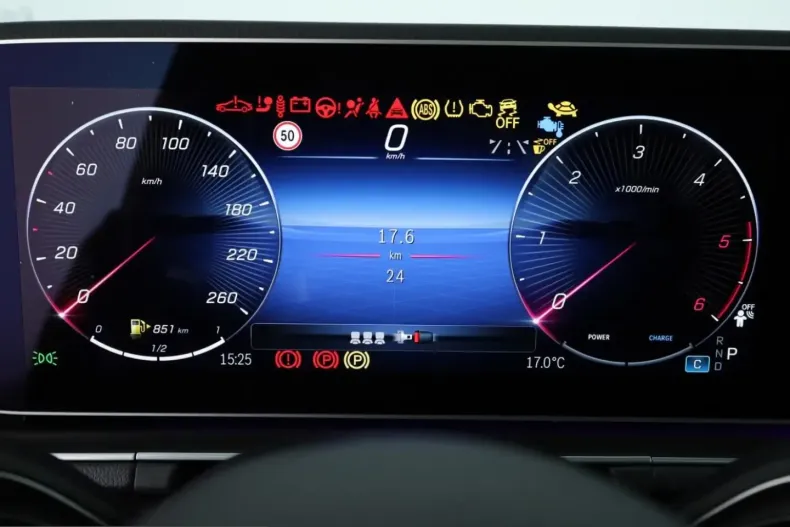 Mercedes-Benz GLE 300 (Clasa GLE) din 2025 cu 4.999 km - oferta MER199882 - foto 12