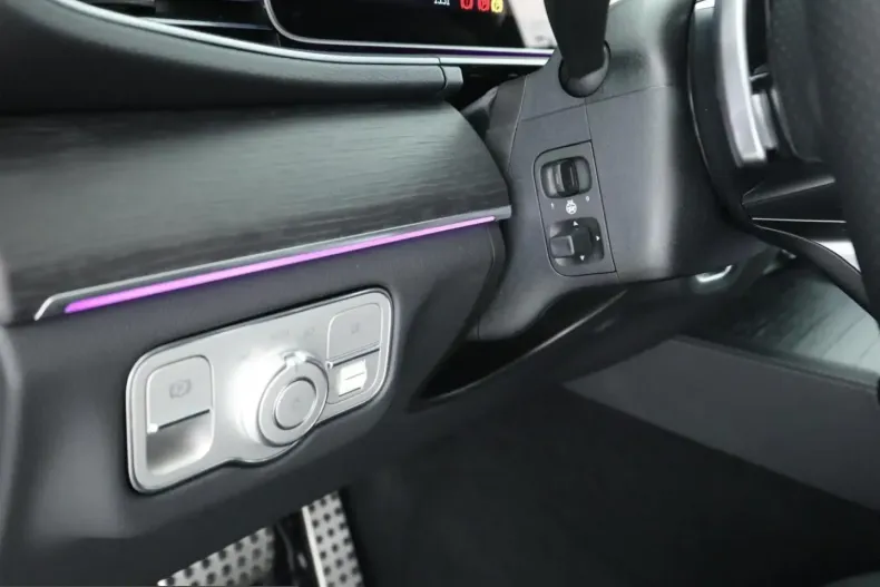 Mercedes-Benz GLE 300 (Clasa GLE) din 2025 cu 4.999 km - oferta MER199882 - foto 28