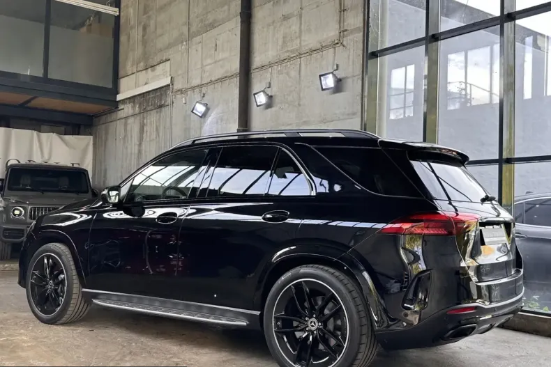 Mercedes-Benz GLE 450 (Clasa GLE) din 2024 cu 14.900 km - oferta MER199884 - foto 5