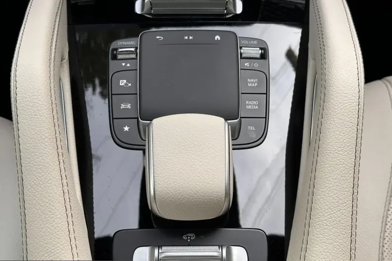 Mercedes-Benz GLE 450 (Clasa GLE) din 2024 cu 14.900 km - oferta MER199884 - foto 25