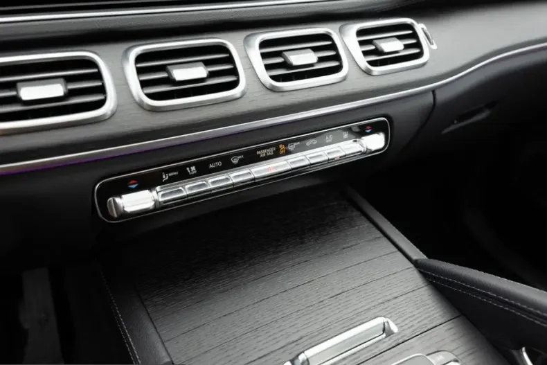 Mercedes-Benz GLE 450 (Clasa GLE) din 2024 cu 9.916 km - oferta MER199885 - foto 16